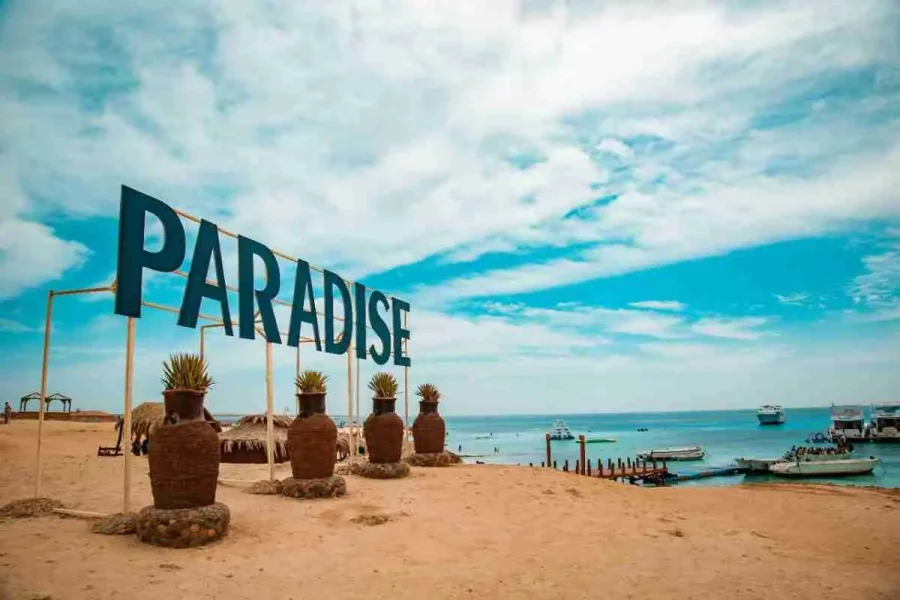 Paradise Island Boat Trip
